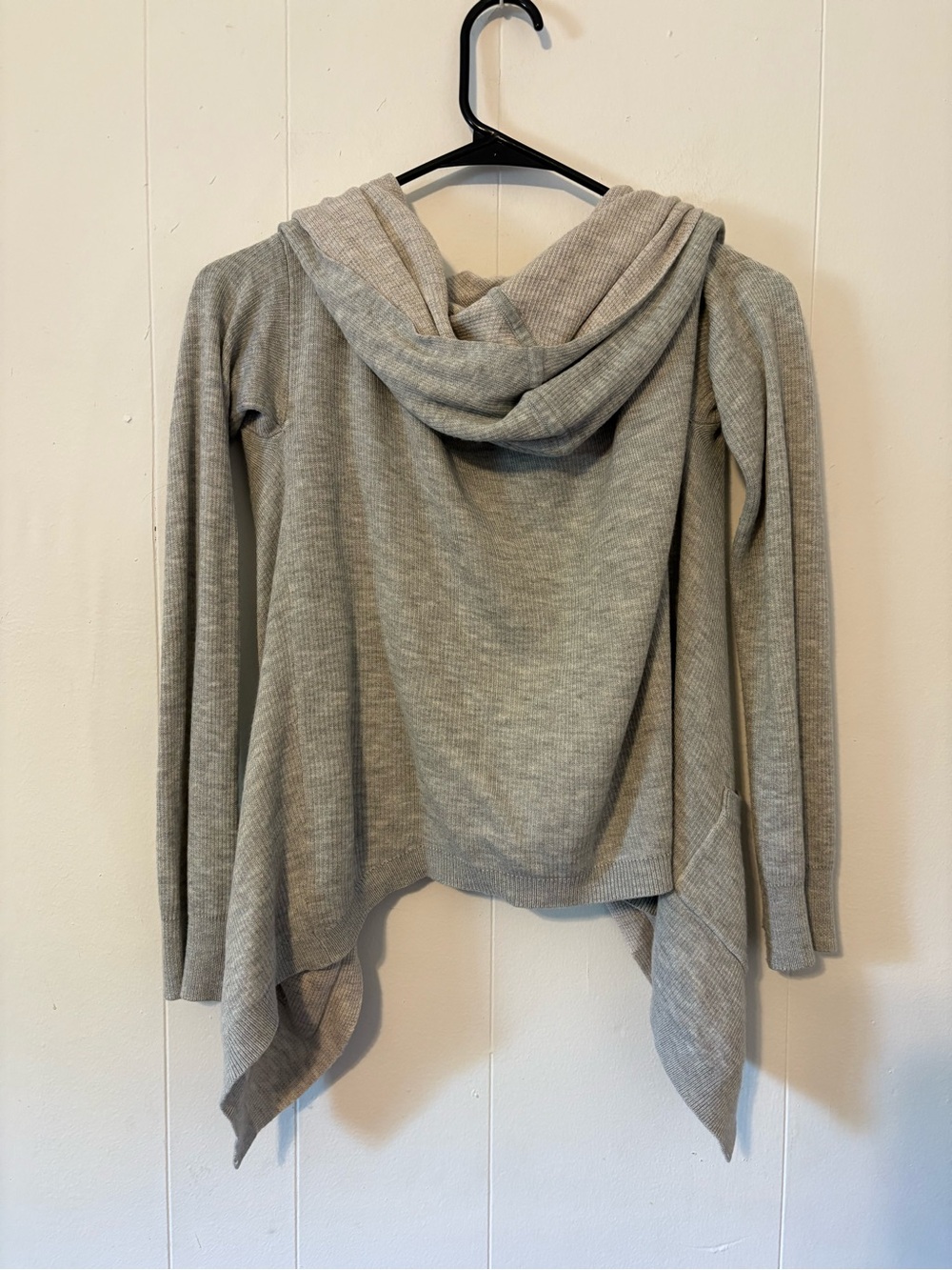 Lululemon Cabin Yoga Wrap sweater Reversible pockets size 4